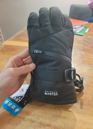 Gants ski outdoor master 3 m neuf taille L, marque: OutdoorMaster, état: Neuf avec étiquette, taille: L, 15,00 €, 16,45 € Protection acheteurs incluse