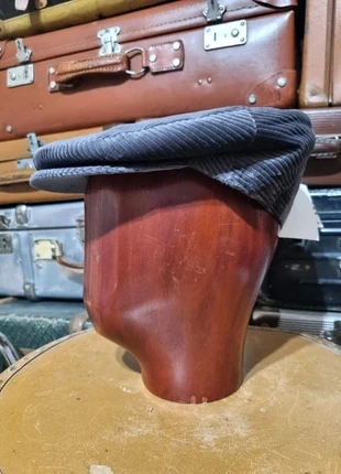 1980s Cosserat Corduroy Flat Cap – Made in France – Grey Newsboy Style – Size 57 – Measures below, marke: Vintage Dressing, zustand: Neu, mit Etikett, größe: 57, 16,00 €, 17,50 € beinhaltet Vinted-Käuferschutz Pro