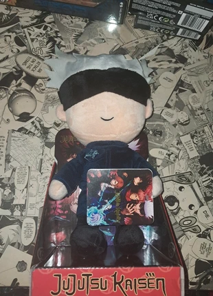 Jujutsu Kaisen Satoru Gojo Plush 30cm, merk: Play By Play, staat: Nieuw met prijskaartje, maat: 11 jaar / 146 cm, € 24,99, € 26,94 inclusief Kopersbescherming Pro