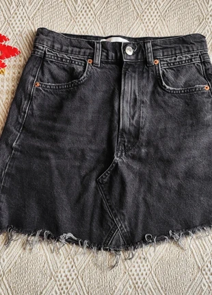 Jupe en jean noir taille S Zara, merk: Zara, staat: Heel goed, maat: S / 36 / 8, € 8,00, € 9,10 inclusief Kopersbescherming