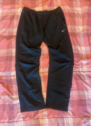 Pantaloni Nike Unisex Taglia M, marque: Nike, état: Bon état, taille: M, 16,00 €, 17,50 € Protection acheteurs incluse