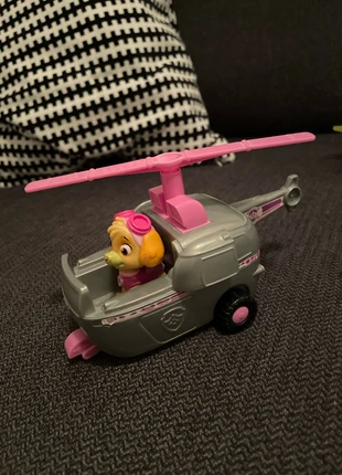 Paw Patrol Skye, merk: Paw Patrol, staat: Veelgebruikt, maat: 5 jaar / 110 cm, € 2,00, € 2,80 inclusief Kopersbescherming