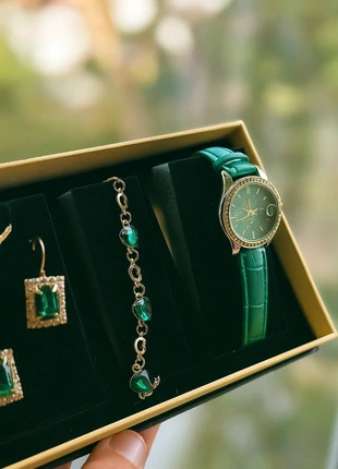 Luxe & Luminous: The Green Stone Watch & Accessory Set, brand: The Unbranded Brand, condition: New with tags, £25.00, £26.95 includes Buyer Protection