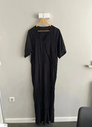 HEMA jumpsuit maat L, merk: Hema, staat: Heel goed, maat: L / 40 / 12, € 7,00, € 8,05 inclusief Kopersbescherming