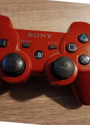 Manette rouge officielle pour PlayStation 3, merk: PlayStation, staat: Heel goed, € 14,90, € 16,35 inclusief Kopersbescherming