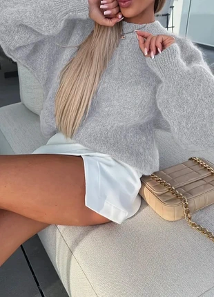 Pull gris ultra doux, marque: Intemporel, état: Neuf sans étiquette, taille: M / 38 / 10, 30,00 €, 32,20 € Protection acheteurs incluse