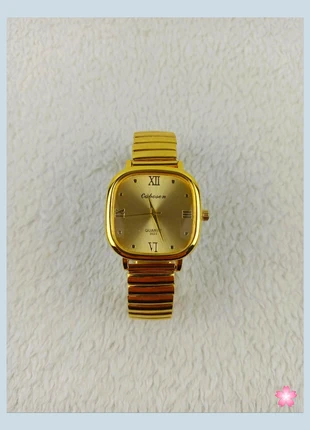 Montre femme vintage rétro y2k / taille unique / fonctionnelle, marque: Vintage Dressing, état: Très bon état, taille: Taille unique, 14,99 €, 16,44 € Protection acheteurs incluse