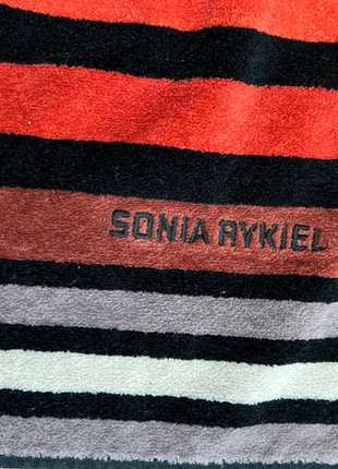 serviette Hommage Street - Sonia Rykiel, marque: Sonia Rykiel, état: Neuf sans étiquette, 49,00 €, 52,15 € Protection acheteurs incluse