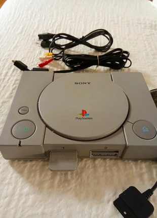 Consola ps1 con chip., marque: PlayStation, état: Très bon état, 70,00 €, 74,20 € Protection acheteurs incluse