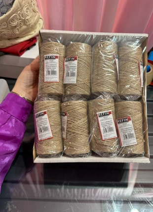 16 rollos de hilo de cáñamos 100 gr, marque: refina, état: Neuf, 16,00 €, 17,50 € Protection acheteurs (Pro) incluse