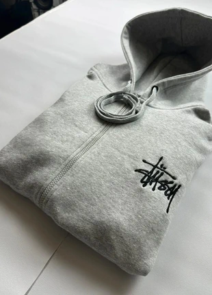 Sweat zippé à capuche Stussy gris rework – Taille S - Neuf, brand: Stüssy, condition: Very good, size: S, €43.90, €46.80 includes Buyer Protection
