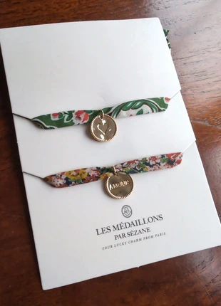 Armbandjes van Sézane, merk: Sézane, staat: Nieuw zonder prijskaartje, € 9,00, € 10,15 inclusief Kopersbescherming