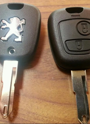 Coque clé Peugeot 206, marke: Peugeot, zustand: Neu, 25,00 €, 26,95 € inklusive Vinted-Käuferschutz