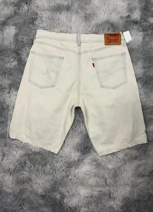 Short en Jean Levi's 514 Blanc W34 L32 SH110, marque: Levi's, état: Très bon état, taille: W34 | FR 44, 17,00 €, 18,55 € Protection acheteurs (Pro) incluse