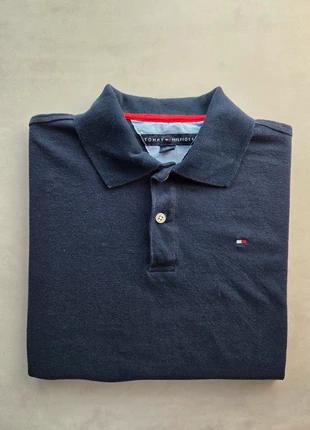 tommy hilfiger polo classique navy logo brodé M 90s streetwear vintage, marque: Tommy Hilfiger, état: Très bon état, taille: XS, 16,00 €, 17,50 € Protection acheteurs incluse