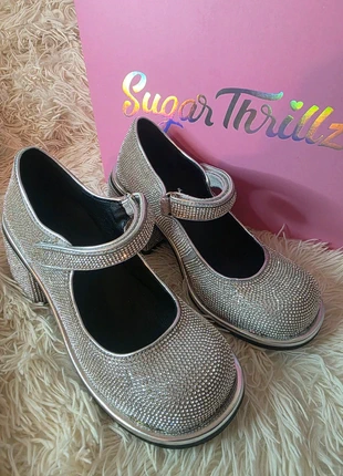 Desire Me Rhinestone Mary Janes - Silver, marke: Sugar Thrillz, zustand: Neu, größe: 37, 26,00 €, 28,00 € inklusive Vinted-Käuferschutz