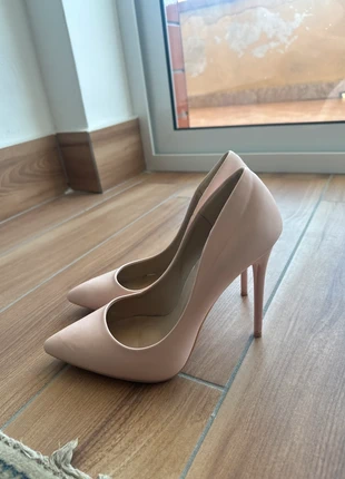 décolleté barbie, marque: Moda Alice, état: Très bon état, taille: 40, 7,00 €, 8,05 € Protection acheteurs incluse