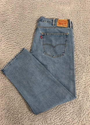 Jean Levi’s 505 Vintage 00s bleu clair - Straight Fit - W40L30 (FR50), marque: Levi's, état: Très bon état, taille: W40 | FR 50, 29,99 €, 32,19 € Protection acheteurs (Pro) incluse