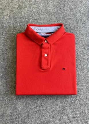 Polo Custom Fit Tommy Hilfiger Rouge M Homme Coton Logo brodé #1353, merk: Tommy Hilfiger, staat: Heel goed, maat: M, € 24,90, € 26,85 inclusief Kopersbescherming Pro
