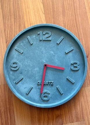 Klok beton / antraciet, brand: Quartz, condizioni: Ottime, €5.00, €5.95 include la Protezione acquisti