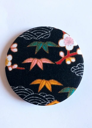 Broche tissu japonais, merk: Creatrice, staat: Nieuw met prijskaartje, € 5,00, € 5,95 inclusief Kopersbescherming