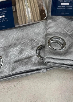1 rideau gris satin épais occultants, staat: Nieuw met prijskaartje, maat: 200 cm - 249 cm, € 11,90, € 13,20 inclusief Kopersbescherming