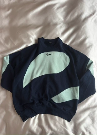 Vintage reworked Nike sweater XL, merk: Nike, staat: Heel goed, maat: XL, € 39,00, € 41,65 inclusief Kopersbescherming