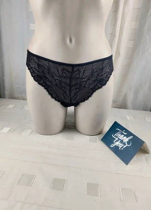 Etam culotte noire S dentelle recyclée bresilien neuf, marque: Etam, état: Neuf avec étiquette, taille: S / 36 / 8, 7,90 €, 9,00 € Protection acheteurs (Pro) incluse