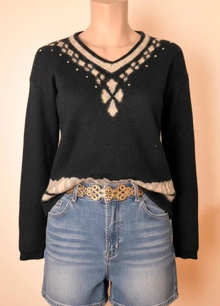 Vintage Black V-Neck Sweater with Beading - Geometric Pattern - Size S, merk: Vintage Dressing, staat: Heel goed, maat: S / 36 / 8, € 19,90, € 21,60 inclusief Kopersbescherming