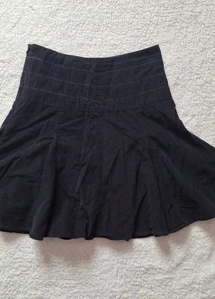 Mini jupe ample noire velours côtelé Camaïeu - taille 34, marca: Camaïeu, estado: Muito bom, tamanho: XS / 34 / 6, €3.00, €3.85 inclui Proteção do Comprador