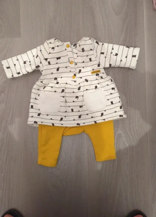 Tenue fille, marque: Sucre d'Orge, état: Très bon état, taille: 1-3 mois / 56 cm, 2,50 €, 3,33 € Protection acheteurs incluse