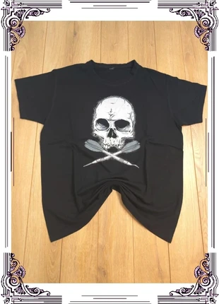 T-shirt tête de mort fléchettes noir homme (taille estimée M), zustand: Sehr gut, größe: M, 9,00 €, 10,15 € inklusive Vinted-Käuferschutz