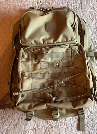 Sac à dos tactique, marque: Seyntex, état: Très bon état, 60,00 €, 63,70 € Protection acheteurs incluse