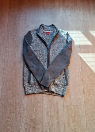 Gilet zippé pour hommes en maille de la marque s.Oliver taille L, staat: Heel goed, maat: L, € 15,00, € 16,45 inclusief Kopersbescherming