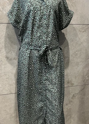 Robe chemise Only taille 36, marque: ONLY, état: Très bon état, taille: S / 36 / 8, 16,00 €, 17,50 € Protection acheteurs incluse