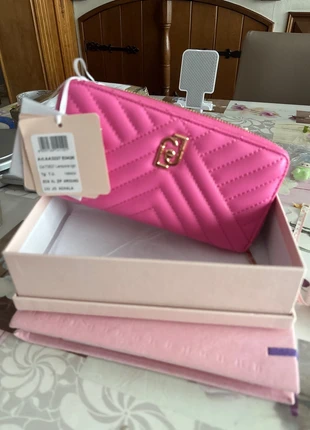 Portefeuille zip Lou Jo fuschia neuf étiquette, marca: Liu Jo, estado: Novo com etiquetas, €33.00, €35.35 inclui Proteção do Comprador