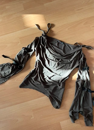 green y2k vintage draped top, marque: Vintage Dressing, état: Très bon état, taille: XS / 34 / 6, 20,00 €, 21,70 € Protection acheteurs incluse