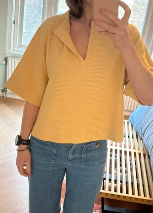 Vanilia yellow top size S, merk: Vanilia, staat: Goed, maat: S / 36 / 8, € 5,00, € 5,95 inclusief Kopersbescherming