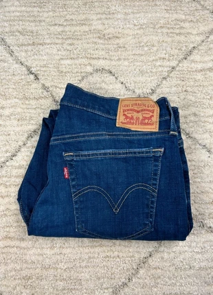 Jean Levi's Femme Marine | Boyfriend | Taille W30 FR40 | Très Bon État | LLP59, marca: Levi's, estado: Muy bueno, tamaño: L / 40 / 12, 17,00 €, 18,55 € Protección al comprador Pro incluida