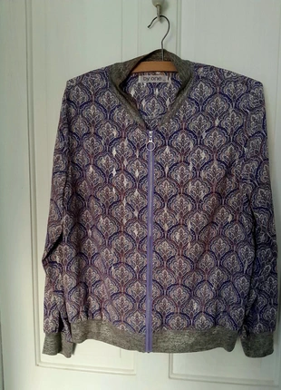 Paisley print Ladies Style bomber jacket., brand: By One, condition: Very good, size: M / 38 / 10, €7.00, €8.05 includes Buyer Protection