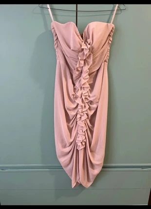 Vestito H&M rosa con dettagli a frange 🌸, marque: H&M, état: Très bon état, taille: S / 36 / 8, 10,00 €, 11,20 € Protection acheteurs incluse