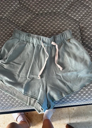 Short verde agua, marque: Pull & Bear, état: Très bon état, taille: XS, 2,00 €, 2,80 € Protection acheteurs incluse
