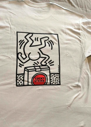 T-shirt blanc Lucky Strike × Keith Haring Illustration artistique Taille L, brand: Keith Haring, condition: New without tags, size: L, €19.99, €21.69 includes Buyer Protection