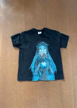 Camiseta de Bershka nueva de la novia cadaver usado 2 veces, marque: Bershka, état: Neuf sans étiquette, taille: S, 12,00 €, 13,30 € Protection acheteurs incluse