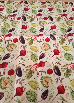 Coupon tissu motif légumes en polyester, marque: TISSU, état: Très bon état, 3,00 €, 3,85 € Protection acheteurs (Pro) incluse