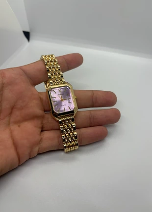 Montre dorée cadran rose – élégante et originale, marque: Tendance, état: Très bon état, taille: Jusqu'à 30 mm, 15,90 €, 17,40 € Protection acheteurs incluse