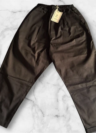 Pantalone, brand: Zara, condizioni: Nuovo con cartellino, taglia: M, €8.00, €9.10 include la Protezione acquisti