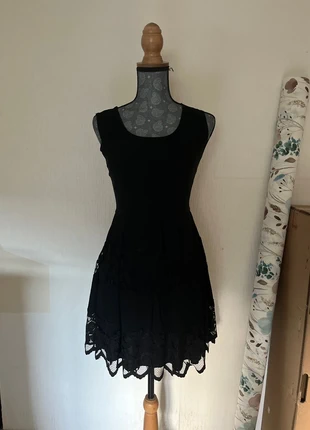 Robe noire, marque: Rose Pomme, état: Très bon état, taille: S / 36 / 8, 2,00 €, 2,80 € Protection acheteurs incluse