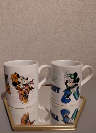 Vintage Disney bekers Mickey & Minnie 1987, brand: Disney, condizioni: Ottime, €35.00, €37.45 include la Protezione acquisti