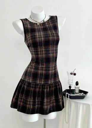 robe femme motif écossai rouge noir jaune, marque: ecosyz, état: Neuf sans étiquette, taille: M / 38 / 10, 29,00 €, 31,15 € Protection acheteurs incluse